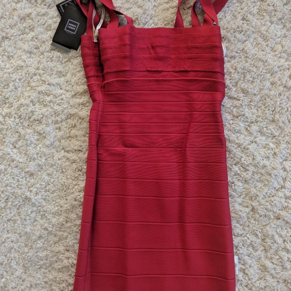 Herve Leger " zinnia" in lipstick red - Picture 1 of 3